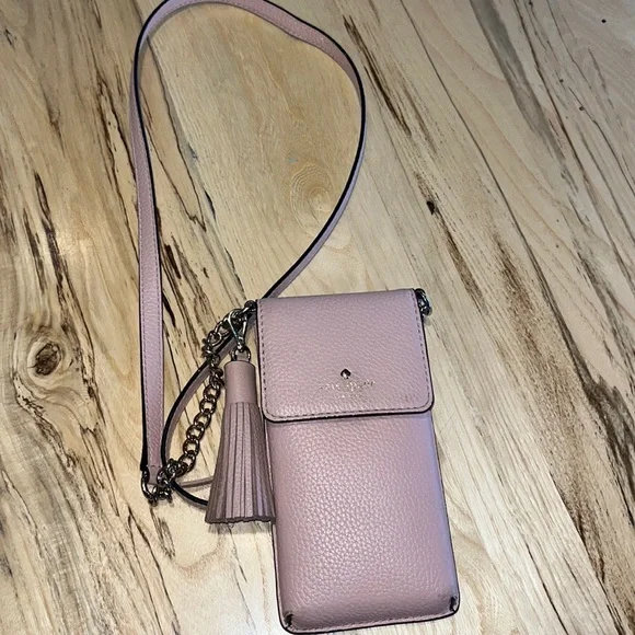 kate spade Bags Kate Spade Phone Purse Great Condition Poshmark